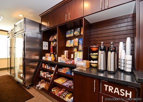 Mainstay Suites Minot Restaurant photo